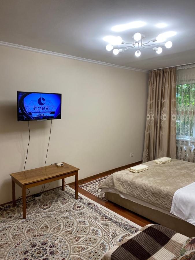 Ferienwohnung Flat Almaty Exterior foto
